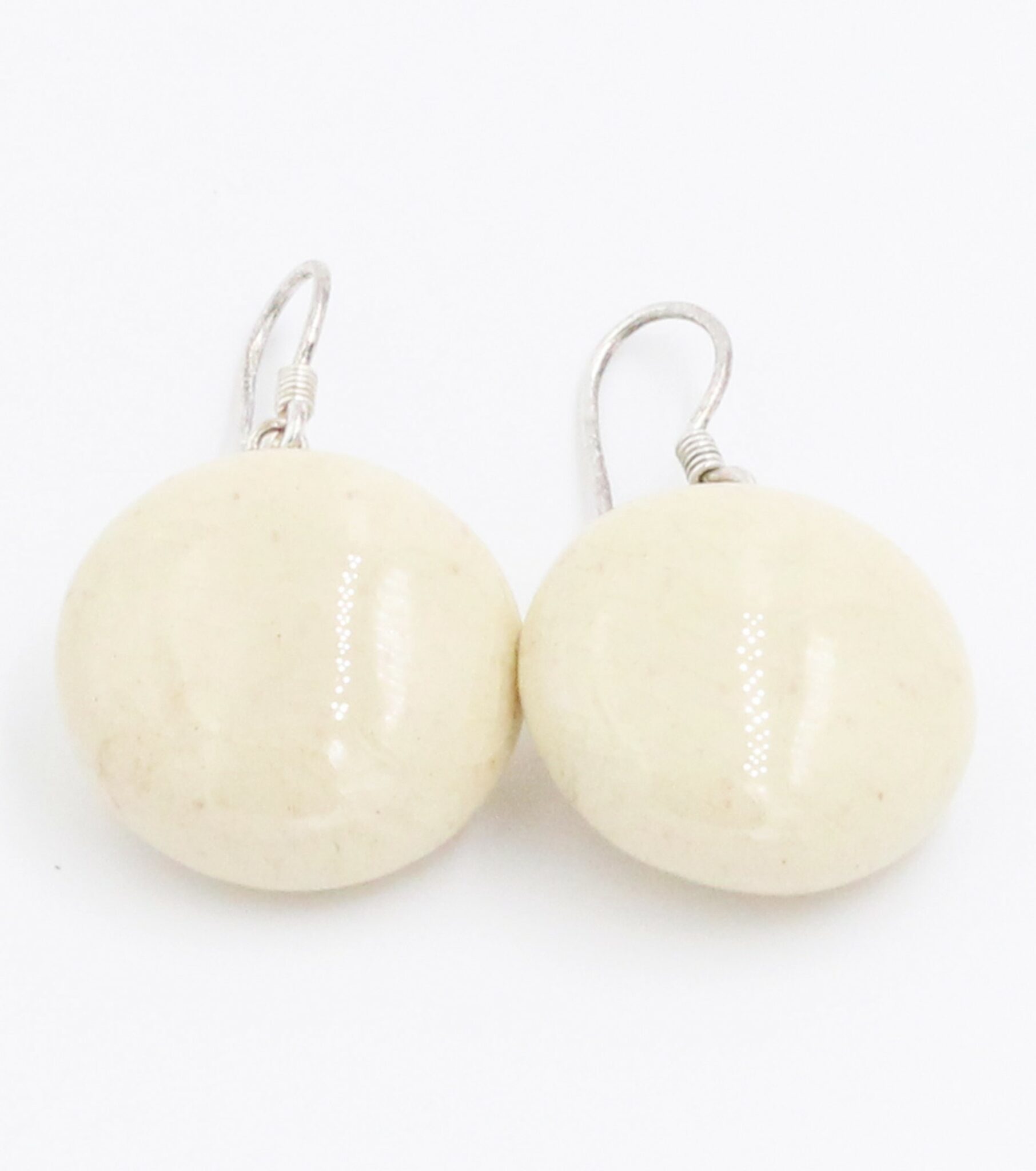 Boucles d'oreilles Soleil en céramique pour femme couleur ivoire